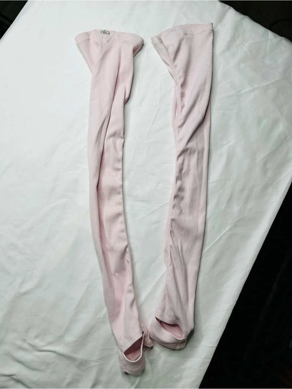 ALO Yoga Powder Pink LIMITED COLOR Goddess Ballet Leg Warmers